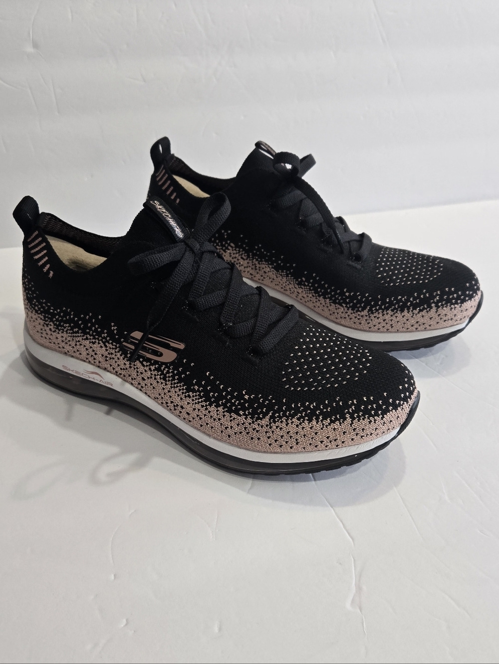 Skechers Women's Black & Rose Pink Slip-On Athletic Sneakers Sz 8.5 Brand New